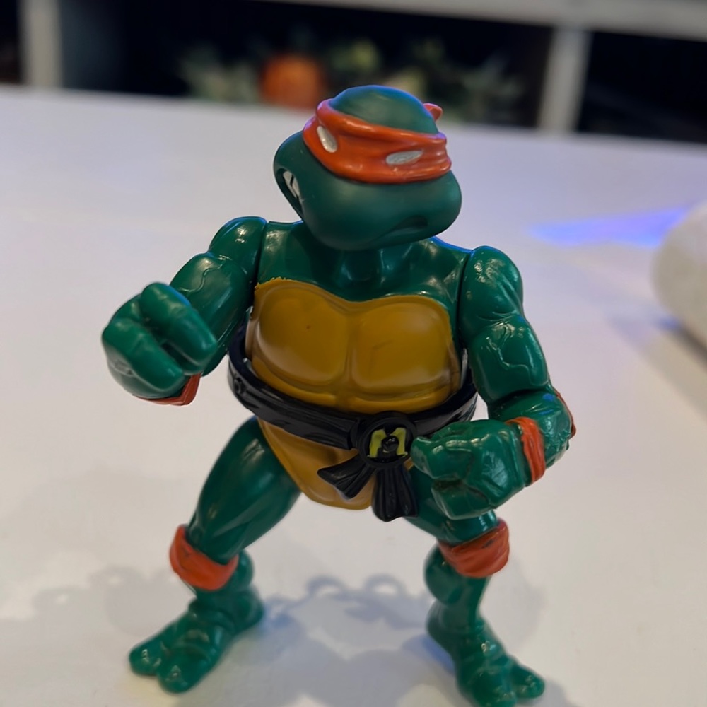 Vintage 1988 teenage mutant, ninja turtle Michelangelo